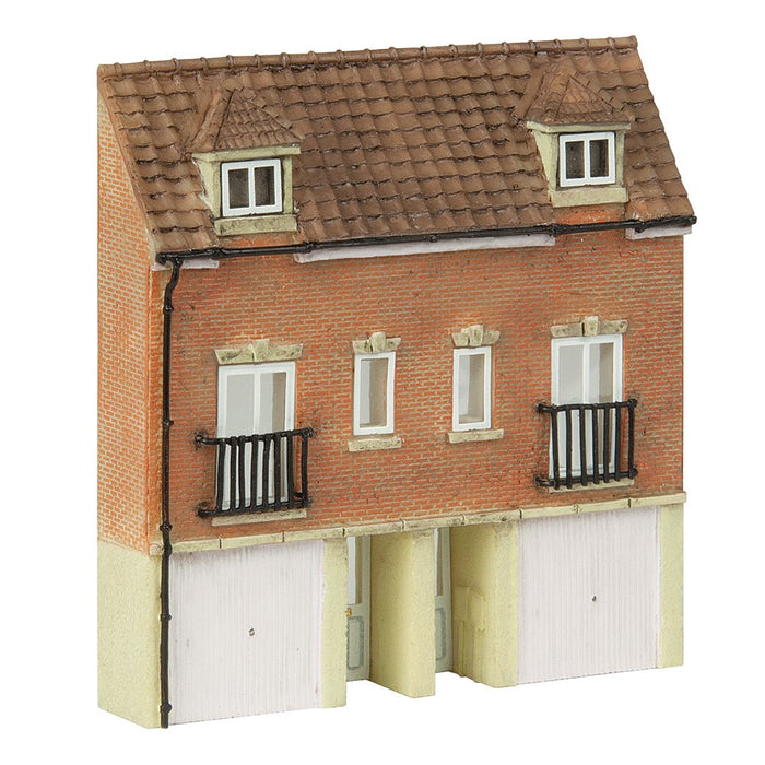 Graham Farish [N] 42-218 Scenecraft Low Relief Modern Town Houses