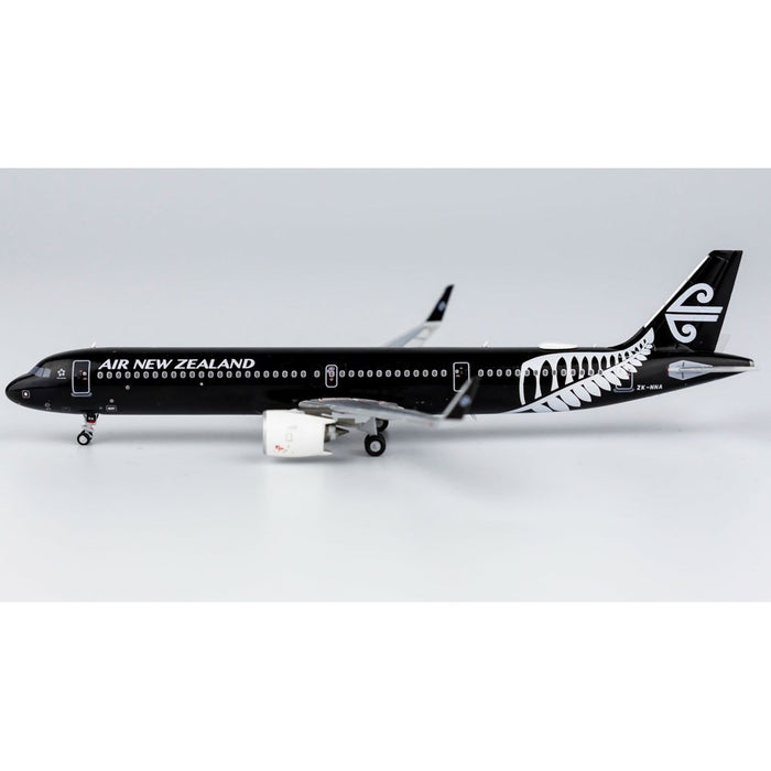 NG Models 13057 1:400 Air New Zealand Airbus A321-200 NEO 'All Blacks' ZK-NNA