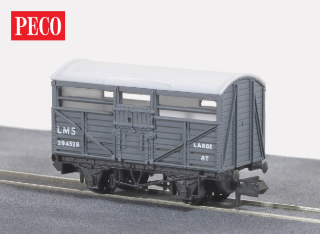 Peco NR-45M N LMS Cattle Wagon - Light Grey