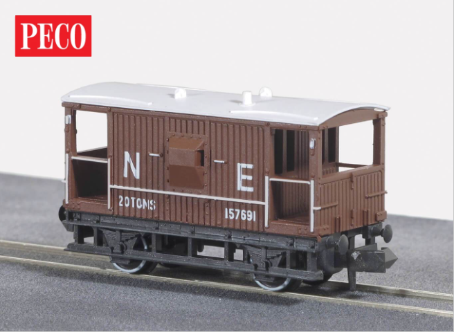 Peco NR-49E N LNER Brake Van - Bauxite