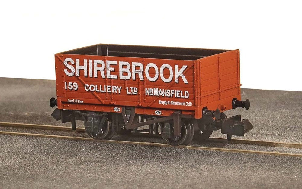 Peco NR-7007P N 9ft 7 Plank Open Wagon - Shirebrook