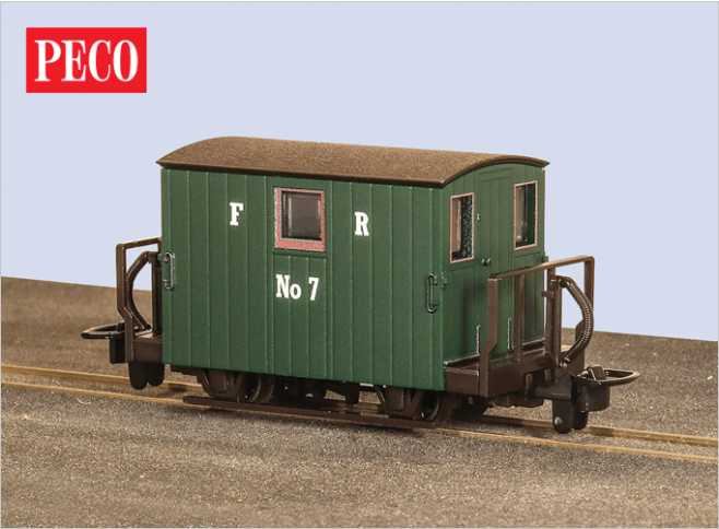 Peco GR-580A OO-9 Ffestiniog Quarryman Brake Coach (2 Balcony) Green
