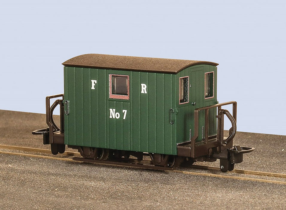 Peco GR-590A OO-9 Ffestiniog Quarryman Brake Coach (1 Balcony) Green
