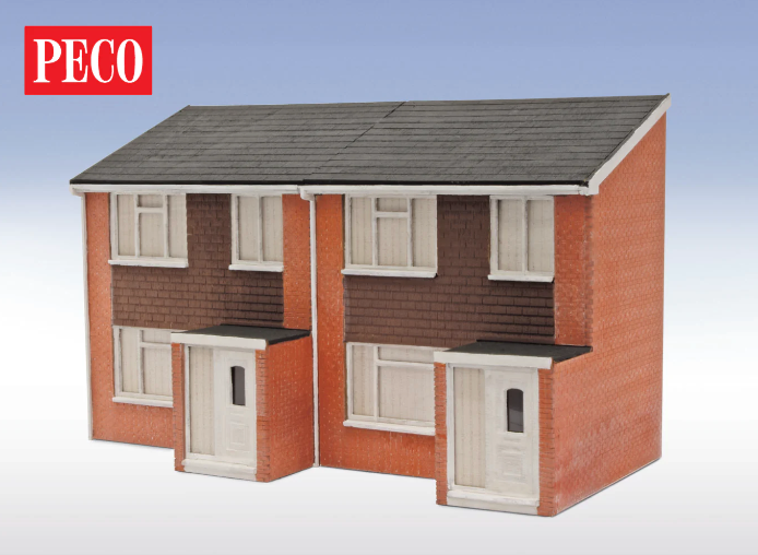 Peco LK-212 OO/HO 1960s Semi-Detached House Fronts - Laser Cut Kit