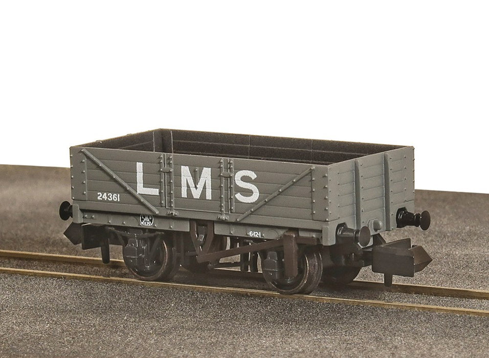 PECO NR-5003M N 9ft 5 Plank Open Wagon, LMS livery
