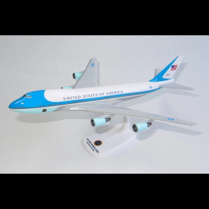 PPC Holland 222956 1:250 USAF United States Air Force Boeing VC-25 A28000 (Snap-Fit - Requires some assembly)