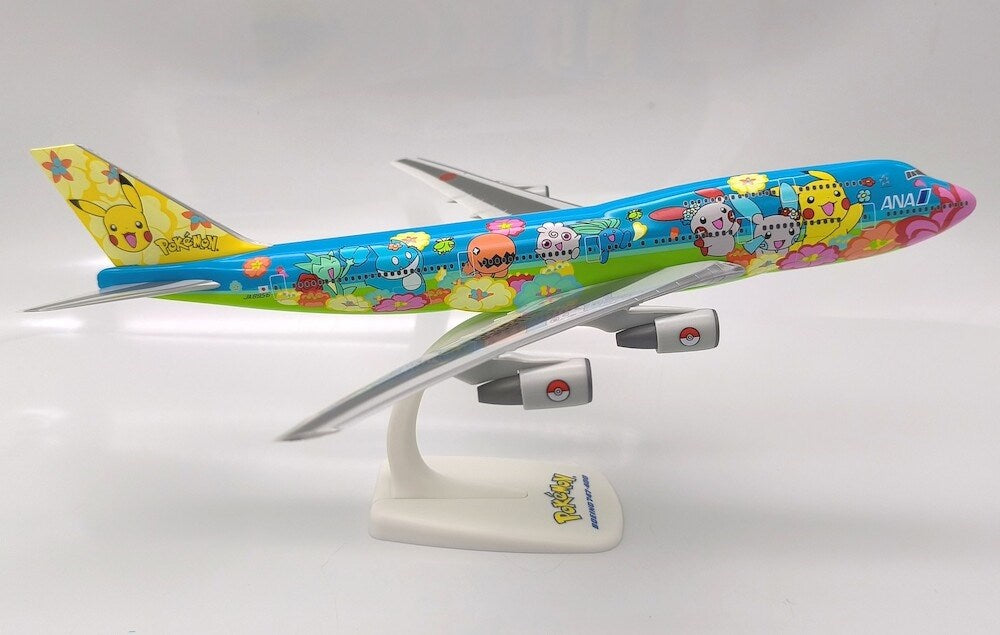 PPC Holland 223700 1:250 ANA All Nippon Airways Boeing 747-400 JA8956 (Snap-Fit - Requires some assembly)