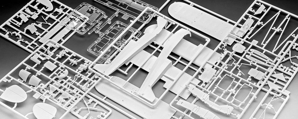 Revell 03835 1:32 Piper Cub Sports Plane - Builders Choice