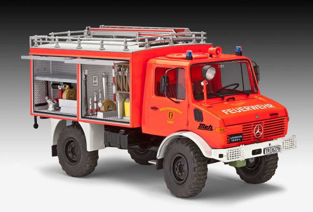 Revell 07512 1:24 Mercedes Unimog U1300L TLF 8/18