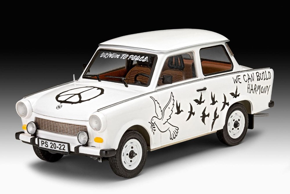 Revell 07713 1:24 Trabant 601S "Builders Choice"