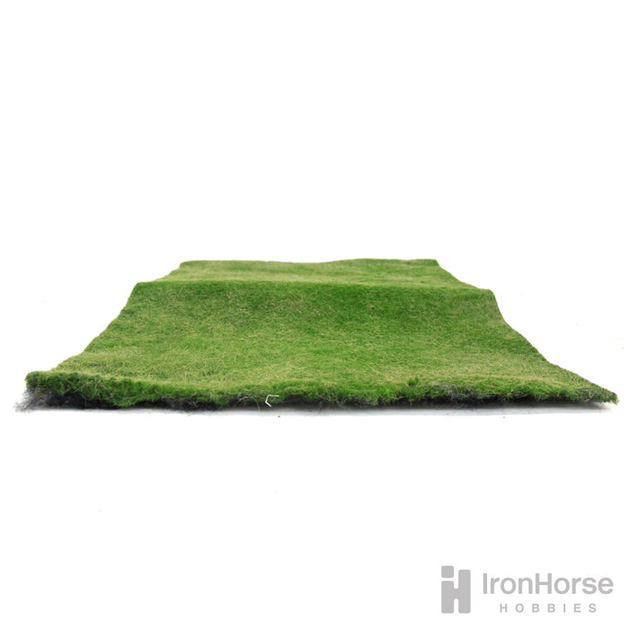 Scenic Textures GM4 Summer Grass Mat - 3mm Flock (28cm x 70cm)