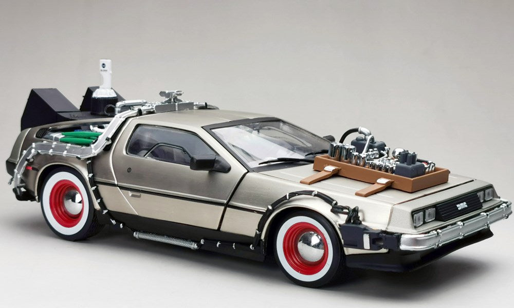 Sun Star 2712 1:18 De Lorean "Back to the Future III"  Time Machine