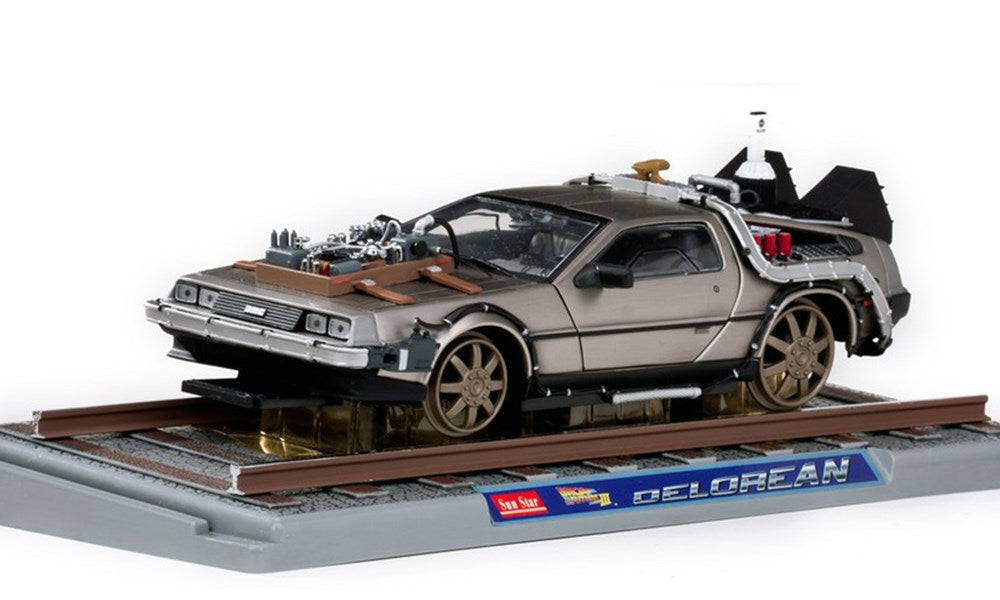 Sun Star 2714 1:18 De Lorean "Back to the Future III" Time Machine Railroad Version