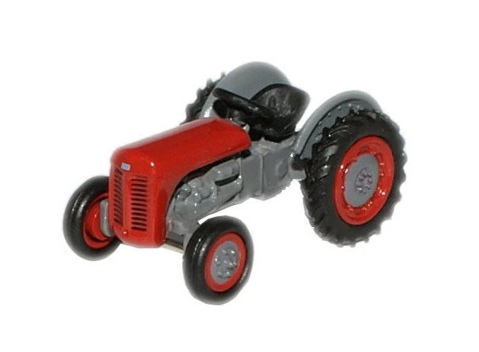 Oxford 76TEA002 1:76 Red Ferguson TEA Tractor