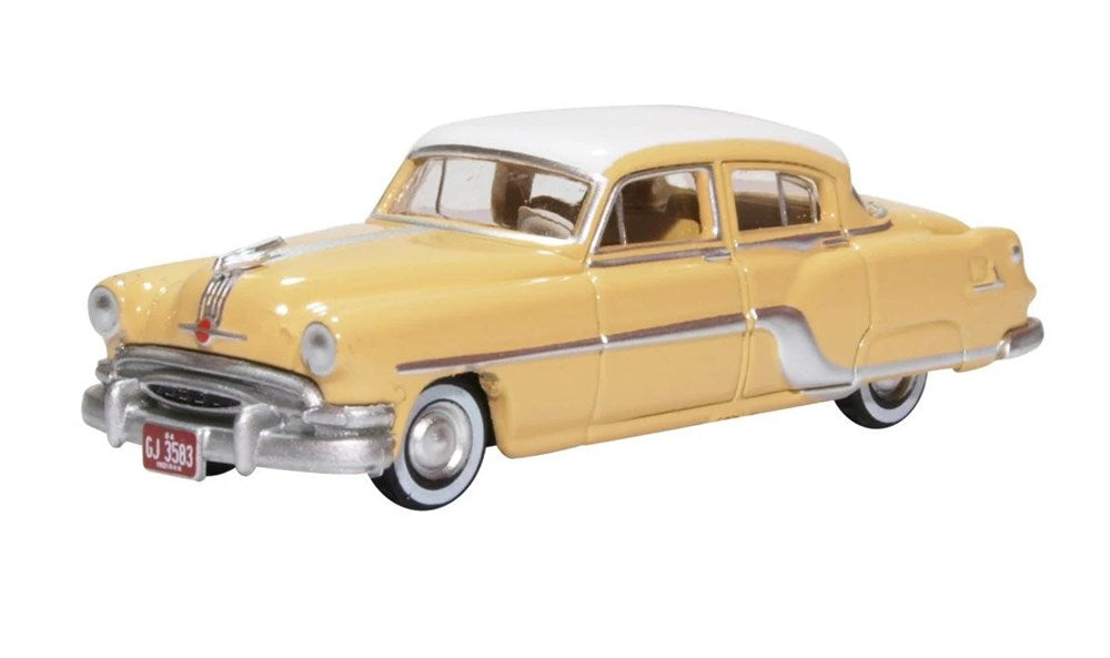 Oxford 87PC54002 1:87 1954 Pontiac Chieftain 4 door