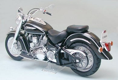 Tamiya 14080 1:12 Yamaha XV1600 Road Star