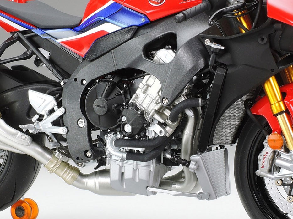 Tamiya 14138 1:12 Honda CBR1000RR-R Fireblade SP
