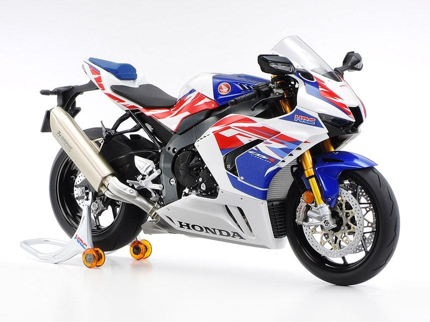 Tamiya 1/12 Honda CBR1000RR Fireblade 30th Anniversary