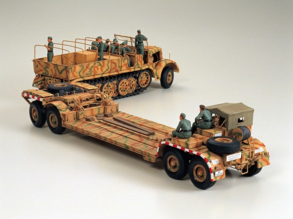 Tamiya 35246 1:35 German 18 Ton Heavy Half-Track "FAMO" and Tank Transporter Sd.Ah.116