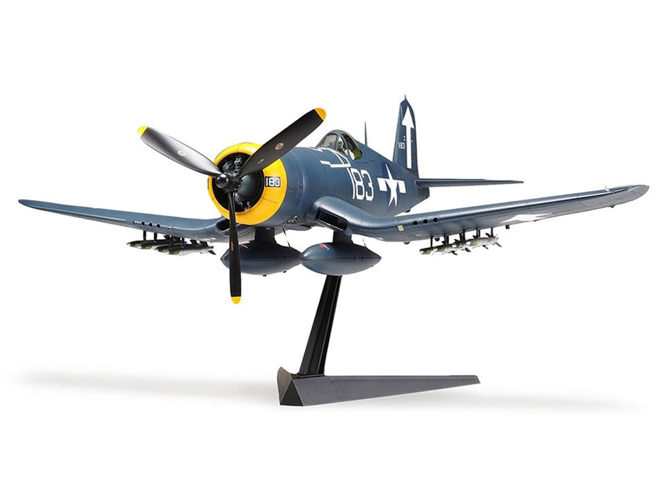 Tamiya 60327 1:32 Vought F4U-1D Corsair