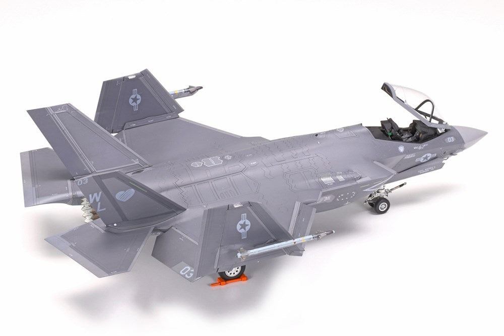 Tamiya 60794 1:72 Lockheed Martin F-35C Lightning II