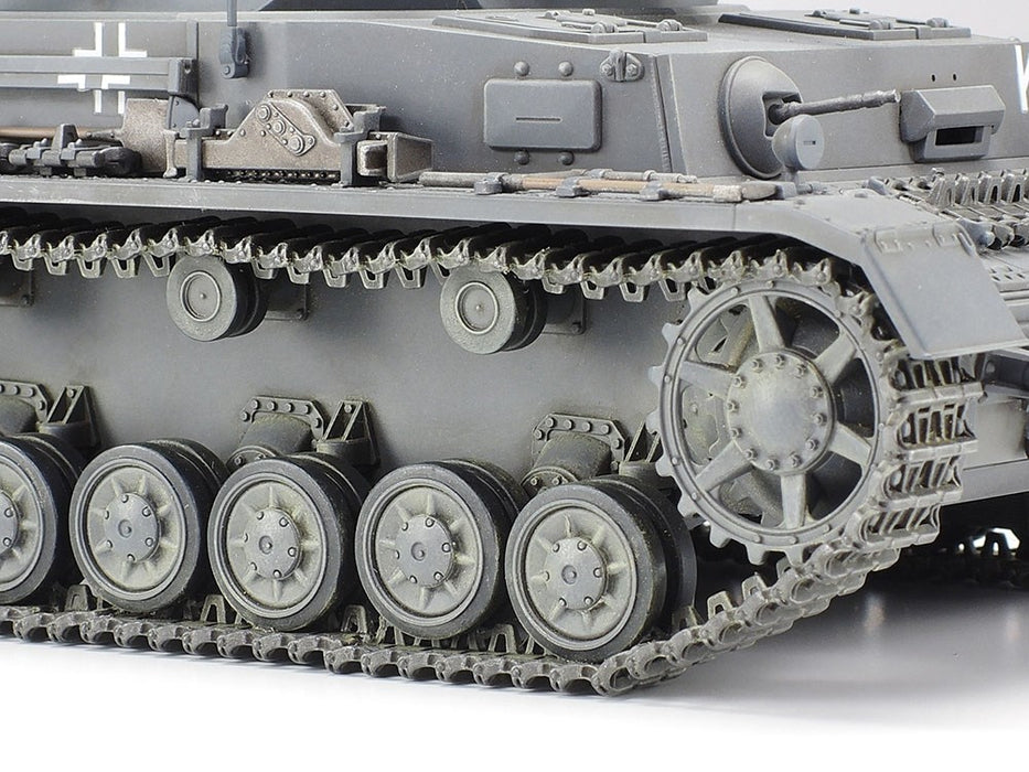 Tamiya 35374 1:35 German Tank Pz.Kpfw.IV Ausf F