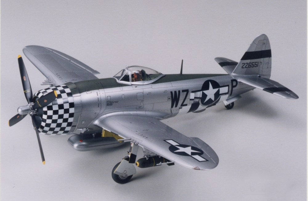 Tamiya 61090 1:48 P-47D Thunderbolt Bubbletop