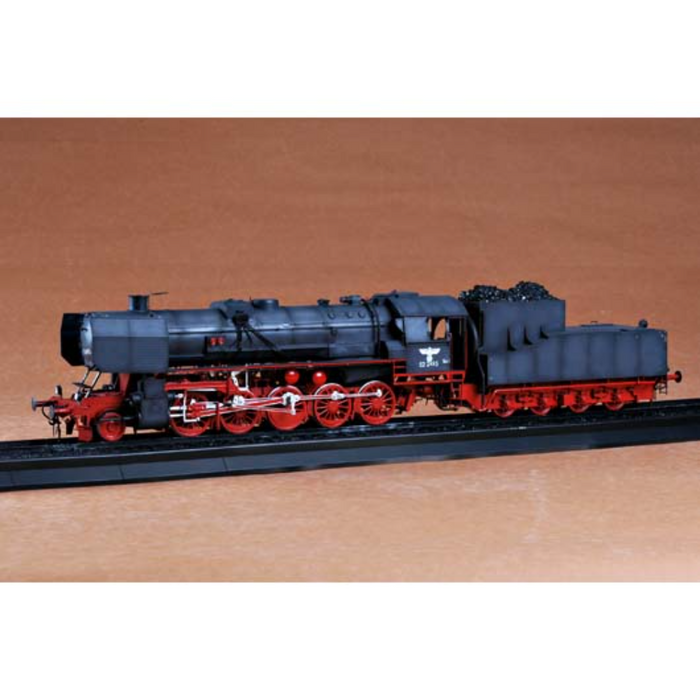 Trumpeter 00210 1:35 Kriegslokomotive BR52