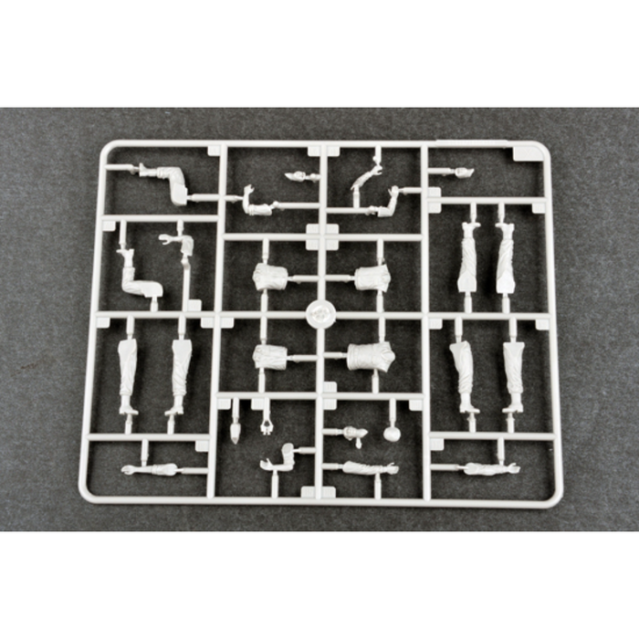 Trumpeter 00439 1:35 Iraqi Tank Crew