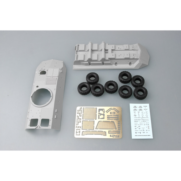 Trumpeter 01521 1:35 LAV-A2 8X8 wheeled armoured vehicle