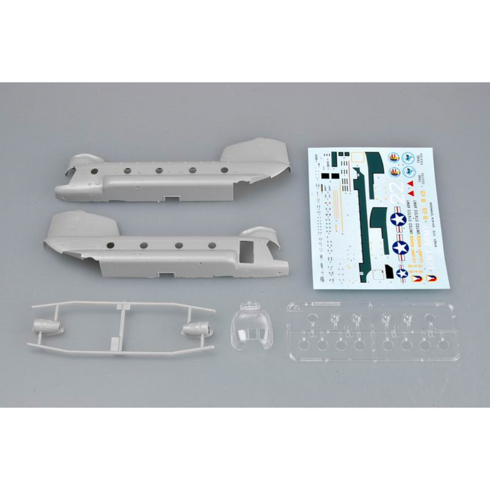 Trumpeter 01621 1:72 CH-47A Chinook medium-lift helicopter