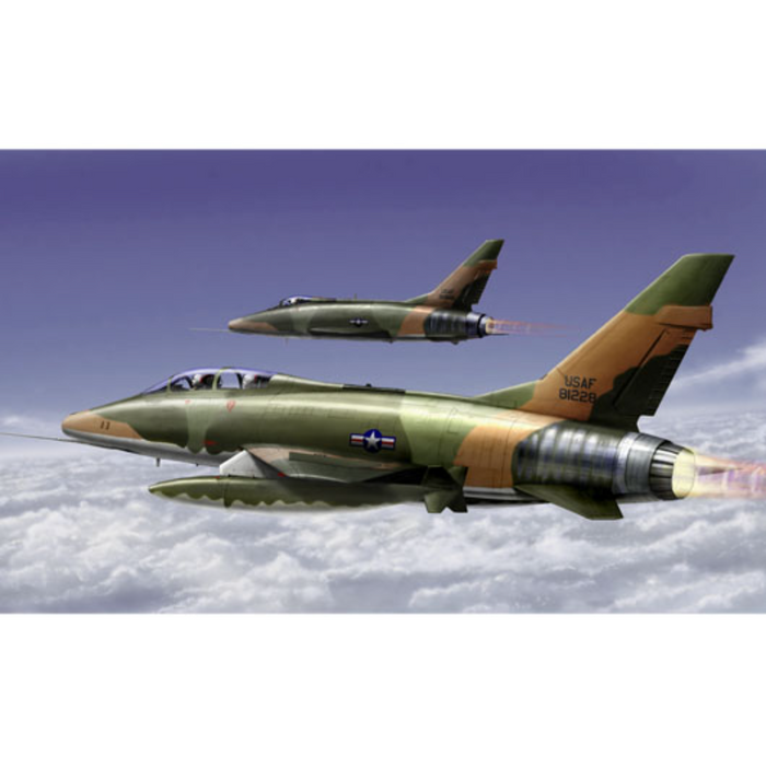 Trumpeter 01650 1:72 F-100F Super Sabre
