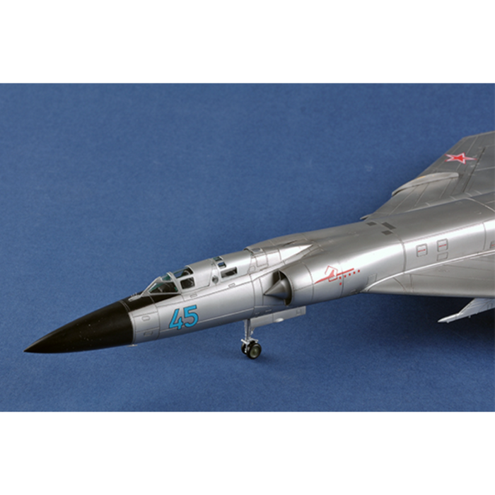 Trumpeter 01687 1:72 Tu-128M Fiddler