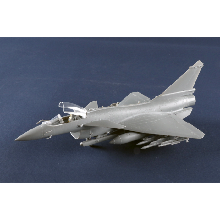 Trumpeter 01698 1:72 Chinese J-10C Fighter