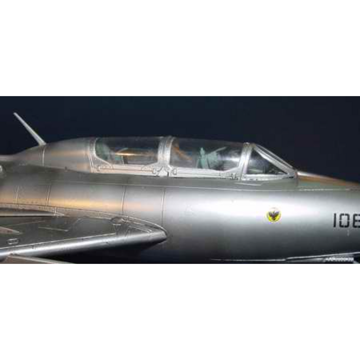 Trumpeter 02813 1:48 Aircraft-Shenyang FT-6 Trainer