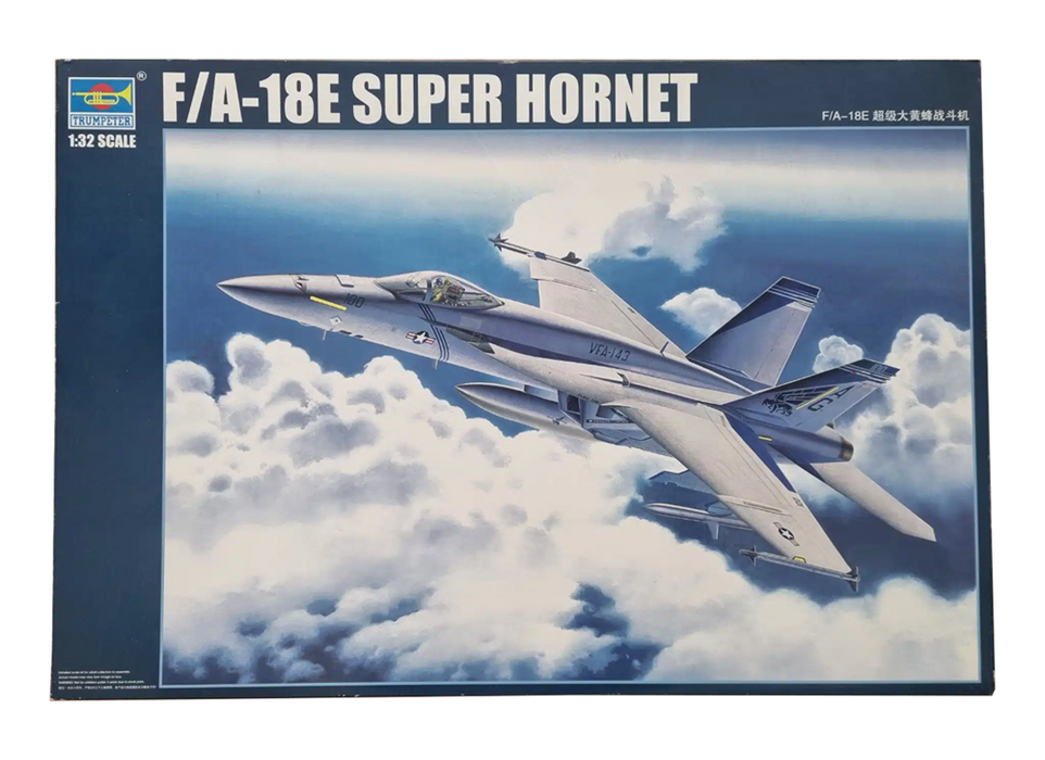 Trumpeter 03204 1:32 F/A-18E Super Hornet