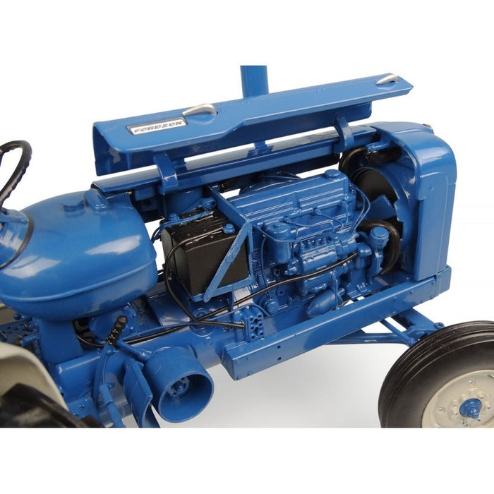 Universal Hobbies 2780 1:16 Fordson Super Major New Performance