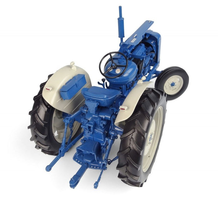 Universal Hobbies 2780 1:16 Fordson Super Major New Performance