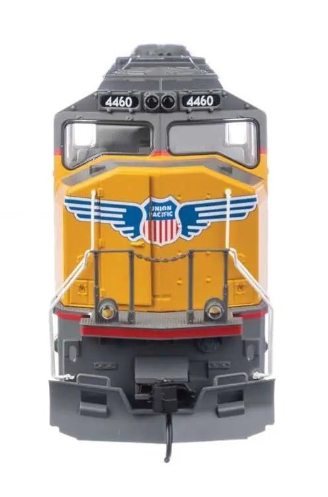 Walthers Mainline 910-11015 HO EMD SD70M - Standard DC -- Union Pacific(R) #4460 (yellow gray, red name and sill stripe)