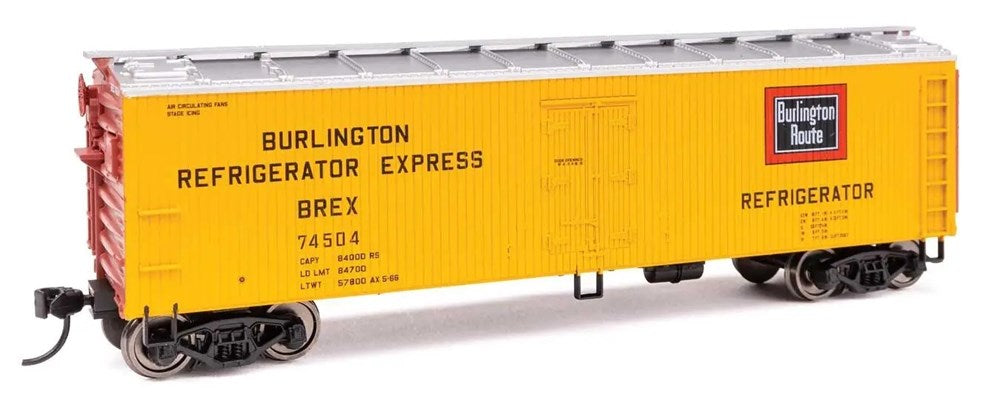 Walthers Mainline 910-41305 HO 40' Wood Reefer with Steel ends - Ready to Run -- Chicago Burlington & Quincy #74504