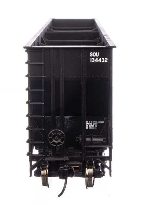 Walthers Mainline 910-56333 HO Greenville 7,000 Cubic Foot Wood Chip Hopper - Ready to Run - Southern #134432 (black)