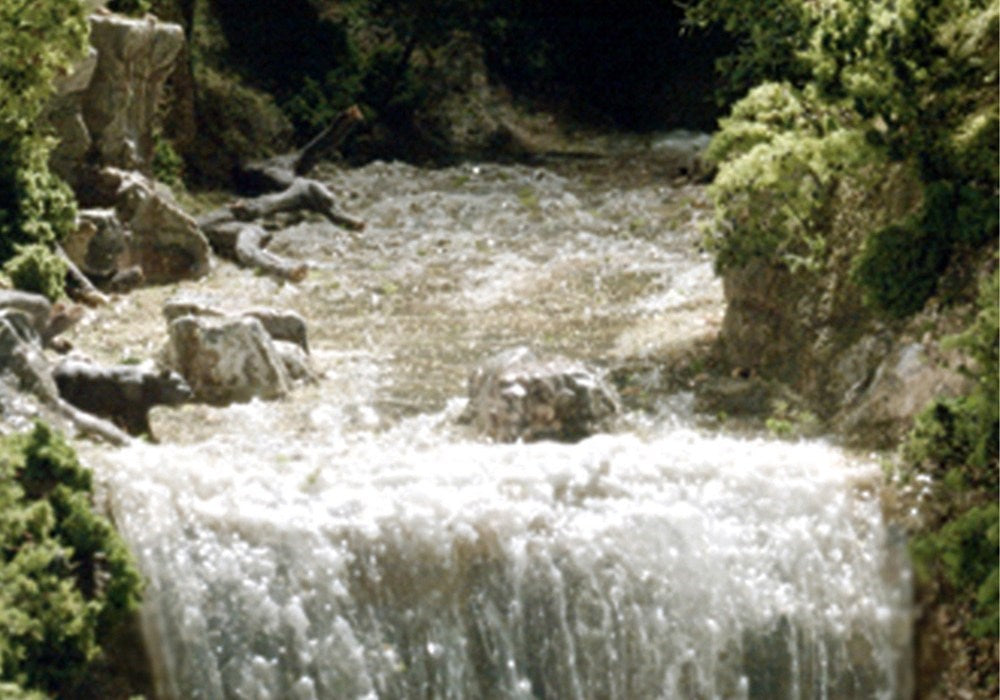 Woodland Scenics LK955 River/Waterfall Learning Kit
