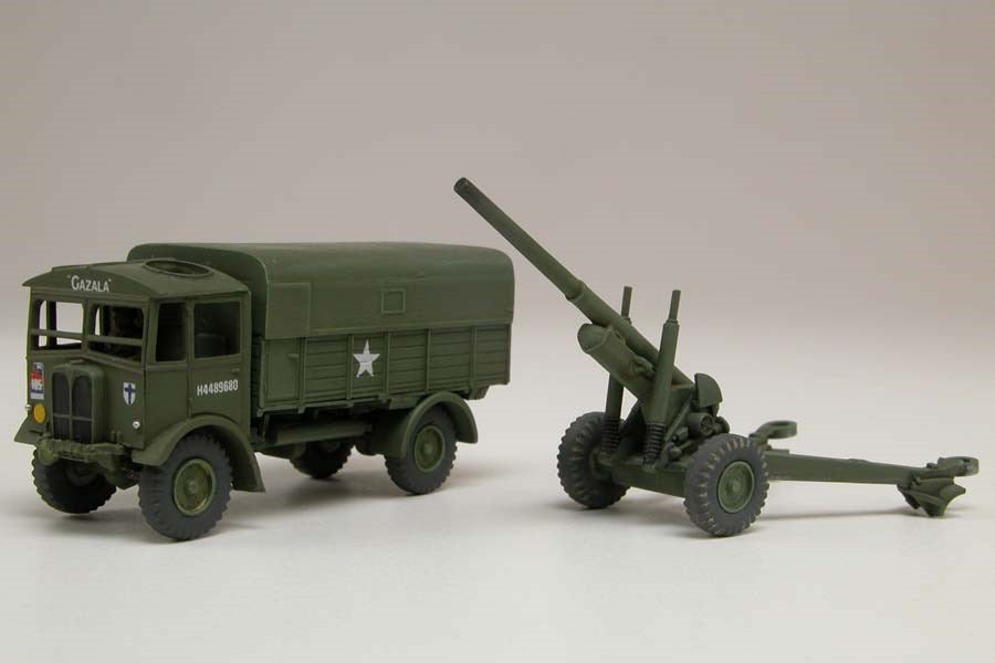 Airfix A01314V 1:76 AEC Matador and 5.5" Gun - Vintage Classics
