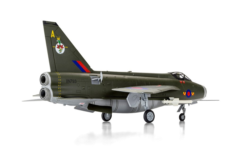 Airfix A55305A Gift Set - 1:72 English Electric Lightning F.2A