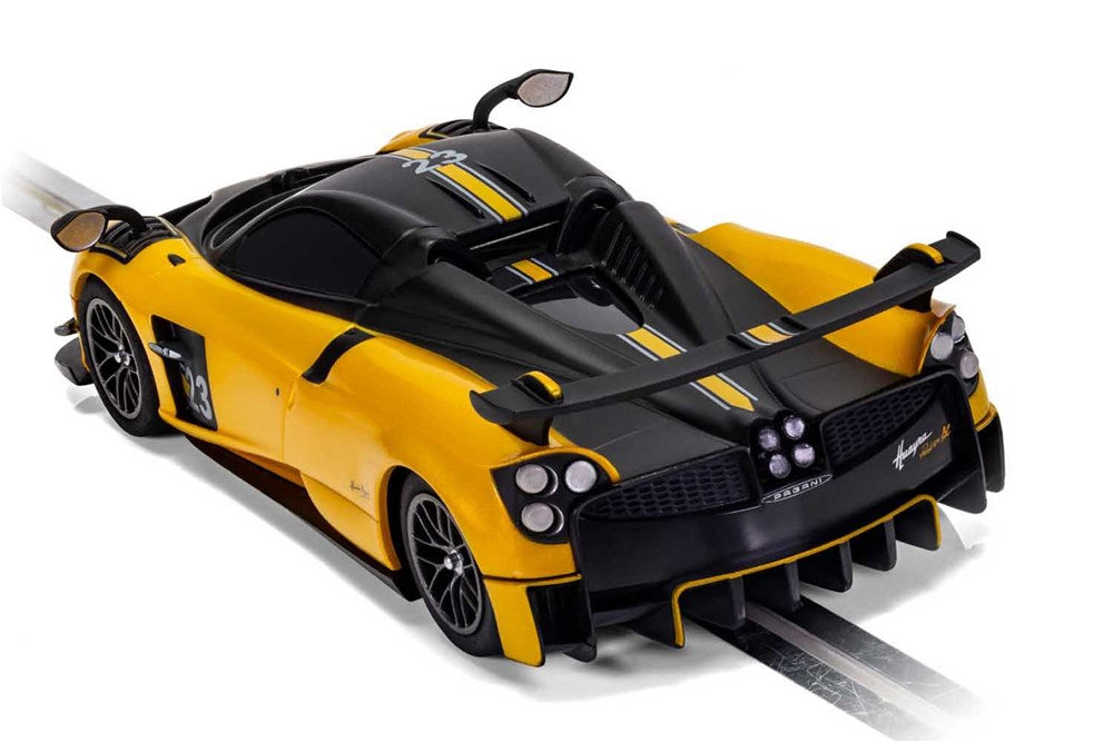 Scalextric C4212 Pagani Huayra Roadster BC - Yellow