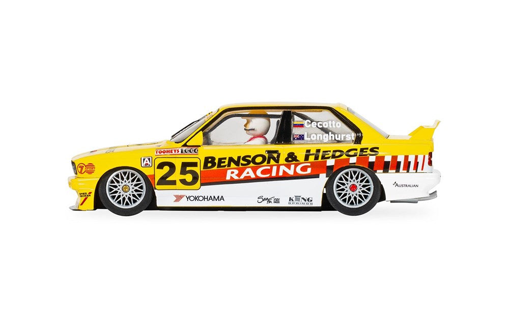 Scalextric C4401 BMW E30 M3 - Bathurst 1000 1992 - Longhurst + Cecotto