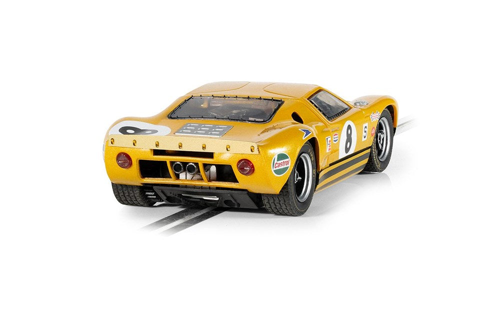 Scalextric C4495 Ford GT40 - BOAC 500 1968 - Drury / Holland