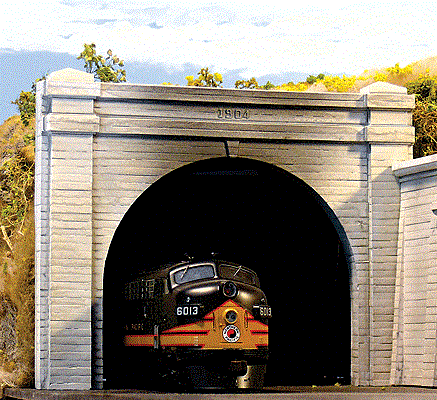 Chooch Enterprises 8330 HO Double-Track Concrete Tunnel Portal - 16.8 x 13.3cm