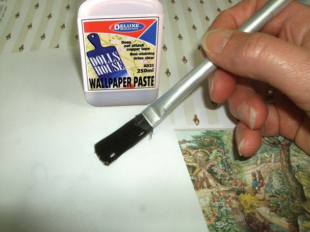 Deluxe Materials AD32 Wallpaper Paste 250ml