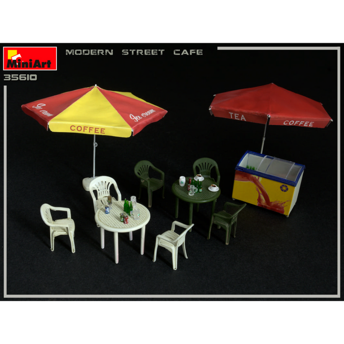 MiniArt 35610 1:35 Modern Street Cafe